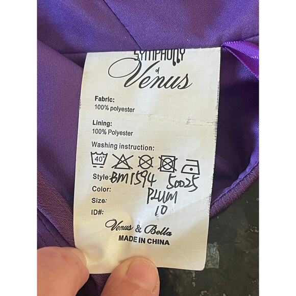 Symphony of Venus Purple Dress In Size 10 :) - Picture 7 of 9